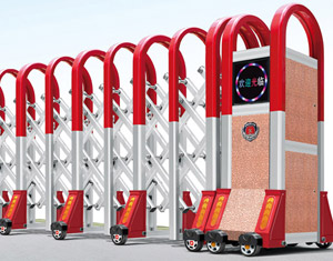 電動伸縮門的安裝確保了區域安全